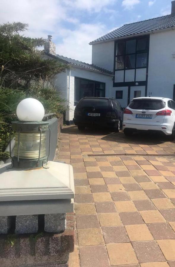 Chalet For 2 At The Beach ซานด์โวร์ต ภายนอก รูปภาพ